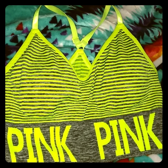 Pink bra - Picture 1 of 1